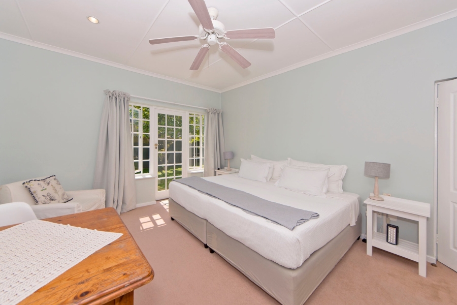 4 Bedroom Property for Sale in Leisure Isle Western Cape
